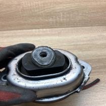 6758444   Engine mount bracket BMW X5 E53