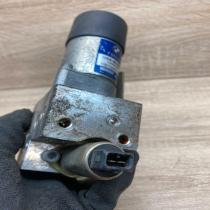 7015009 HB70087 002  Tailgate hydraulic pump motor BMW 7 E65 E66