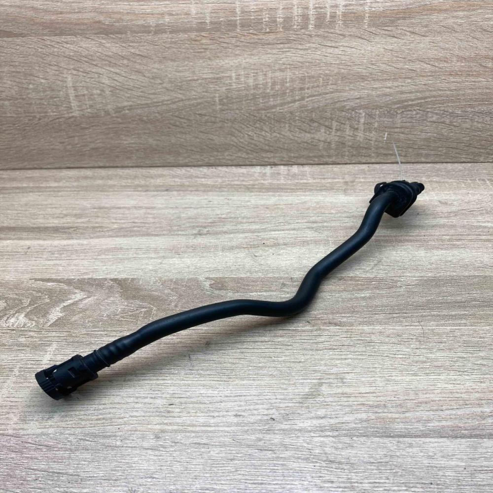 8600882 184216  Vacuum line/pipe/hose BMW 3 F30 F35 F31