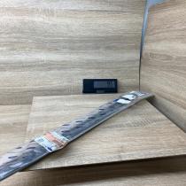 1524445   Front door window/glass frame Ford Sierra