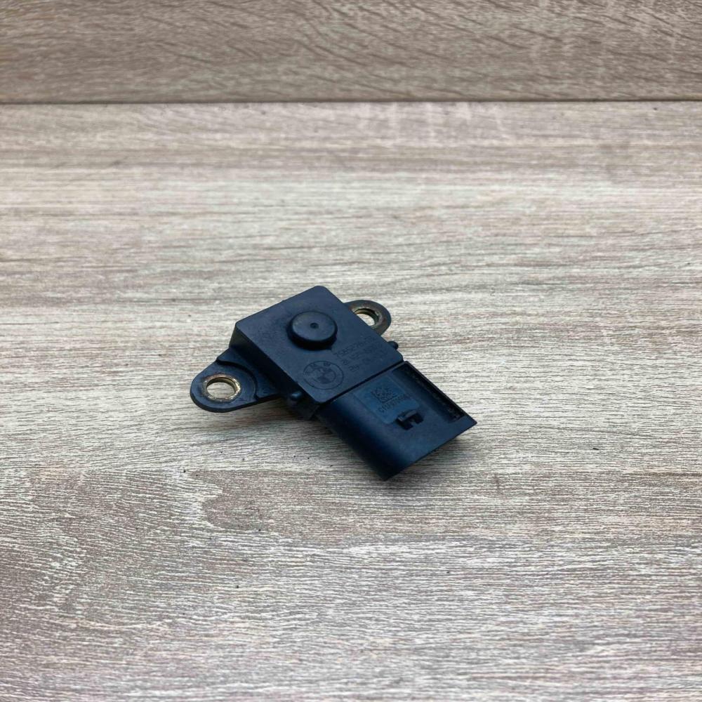 7585278   Air pressure sensor BMW X5 E70
