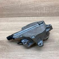 8605976 687390 10  Vacuum pump BMW 7 F01 F02 F03 F04