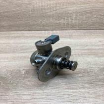 7584461 0261520148  Fuel injection high pressure pump BMW 3 F30 F35 F31