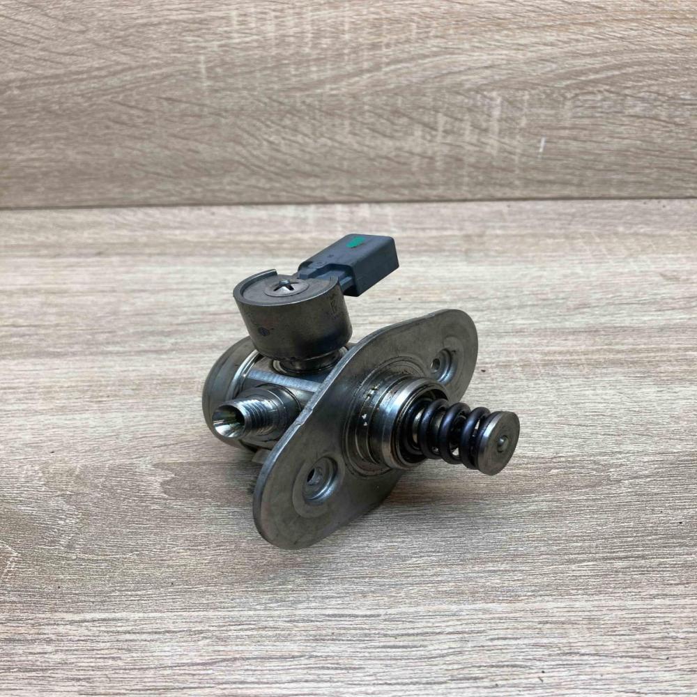 7584461 0261520148  Fuel injection high pressure pump BMW 3 F30 F35 F31