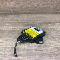 89183 48010 174500 5234  ESP acceleration yaw rate sensor Toyota Prius (XW20)