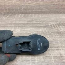 13268694 251547  Light switch Opel Astra J