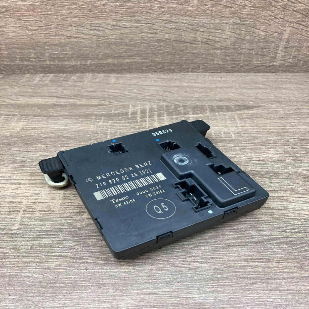 2198200226   Door control unit/module Mercedes-Benz CLS C219