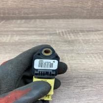 89831 0W040   Airbag deployment crash/impact sensor Lexus IS 220D-250-350