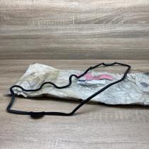 A1020161121   Rocker cam cover Mercedes-Benz E W124