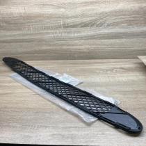 A2038852623   Front bumper lower grill Mercedes-Benz C W203
