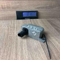 1K0907655A   ESP acceleration yaw rate sensor Audi A3 S3 8P