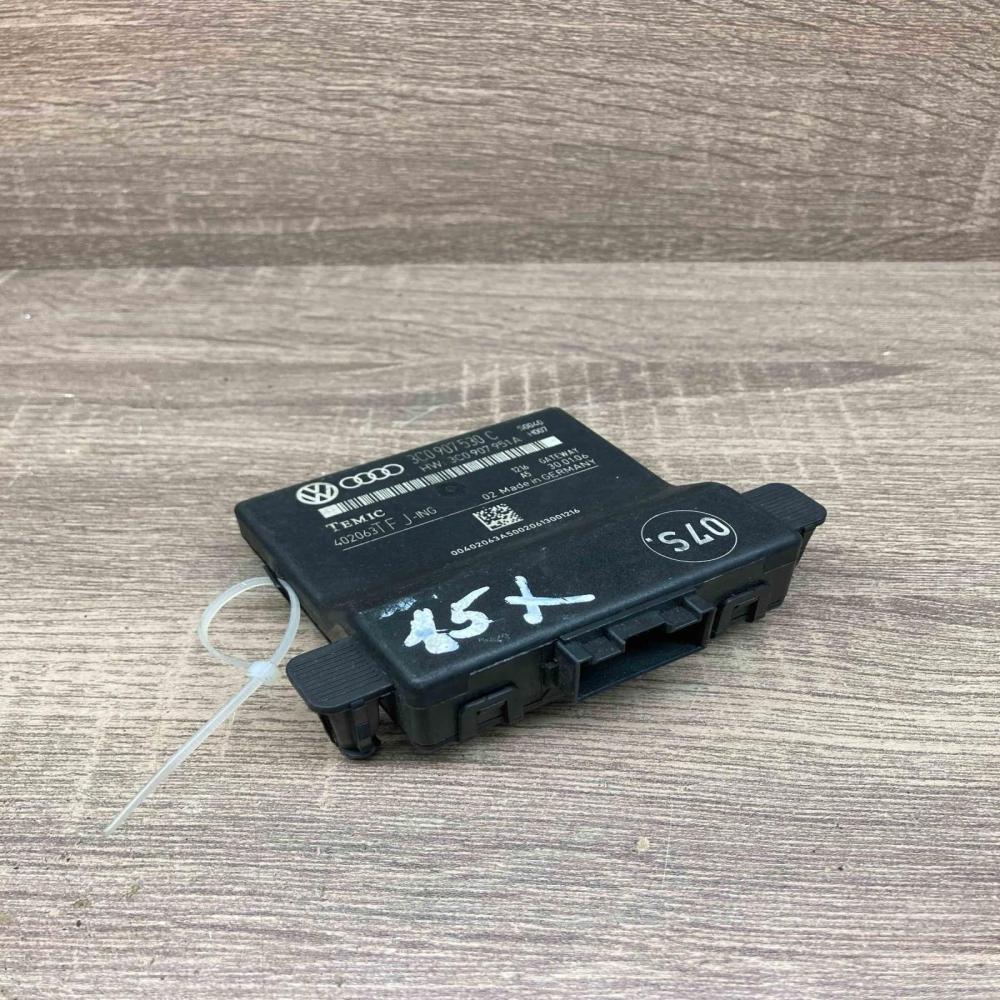 3C0907530C   Gateway control module Volkswagen PASSAT B6