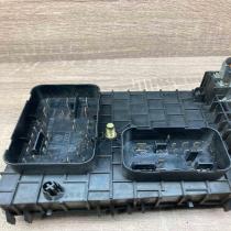 1K0937124H   Fuse box set Volkswagen Golf V