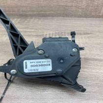 30636004 66PV008537  Accelerator throttle pedal Volvo V70
