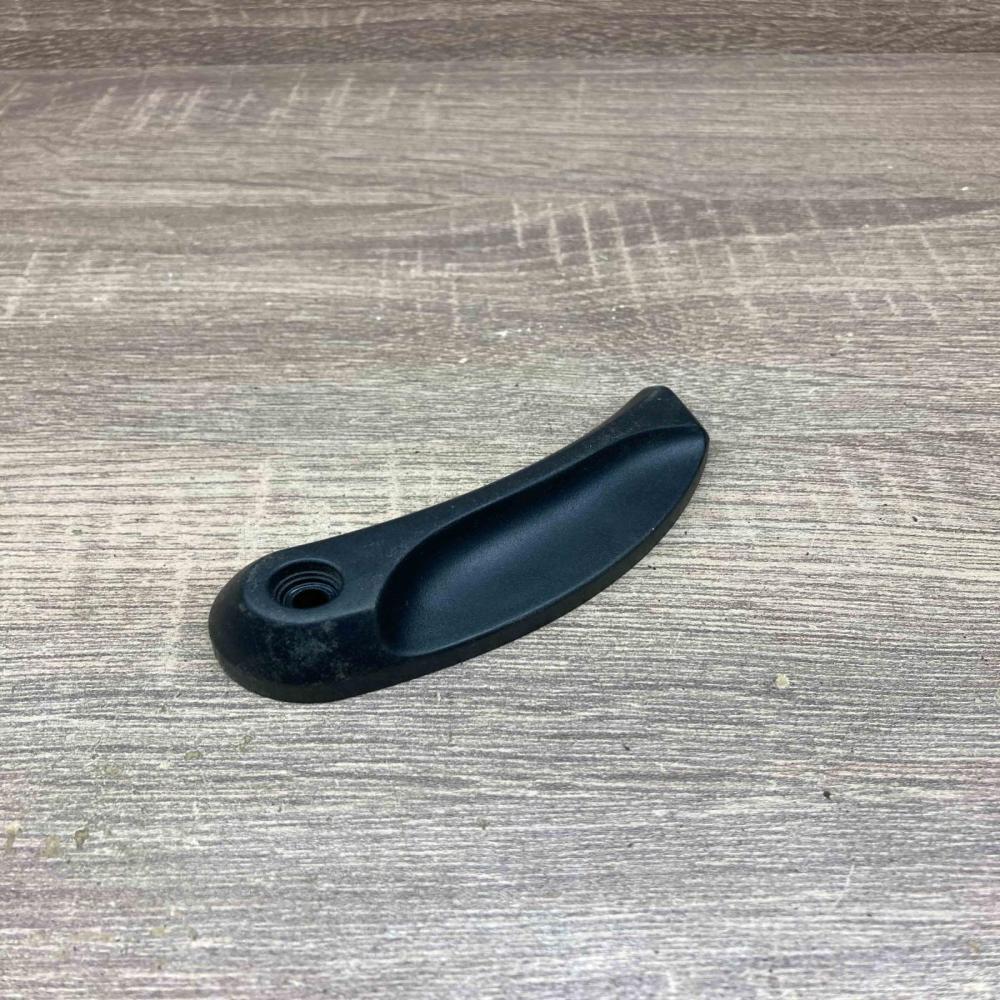 9114001   Engine bonnet (hood) release handle BMW 5 F10 F11