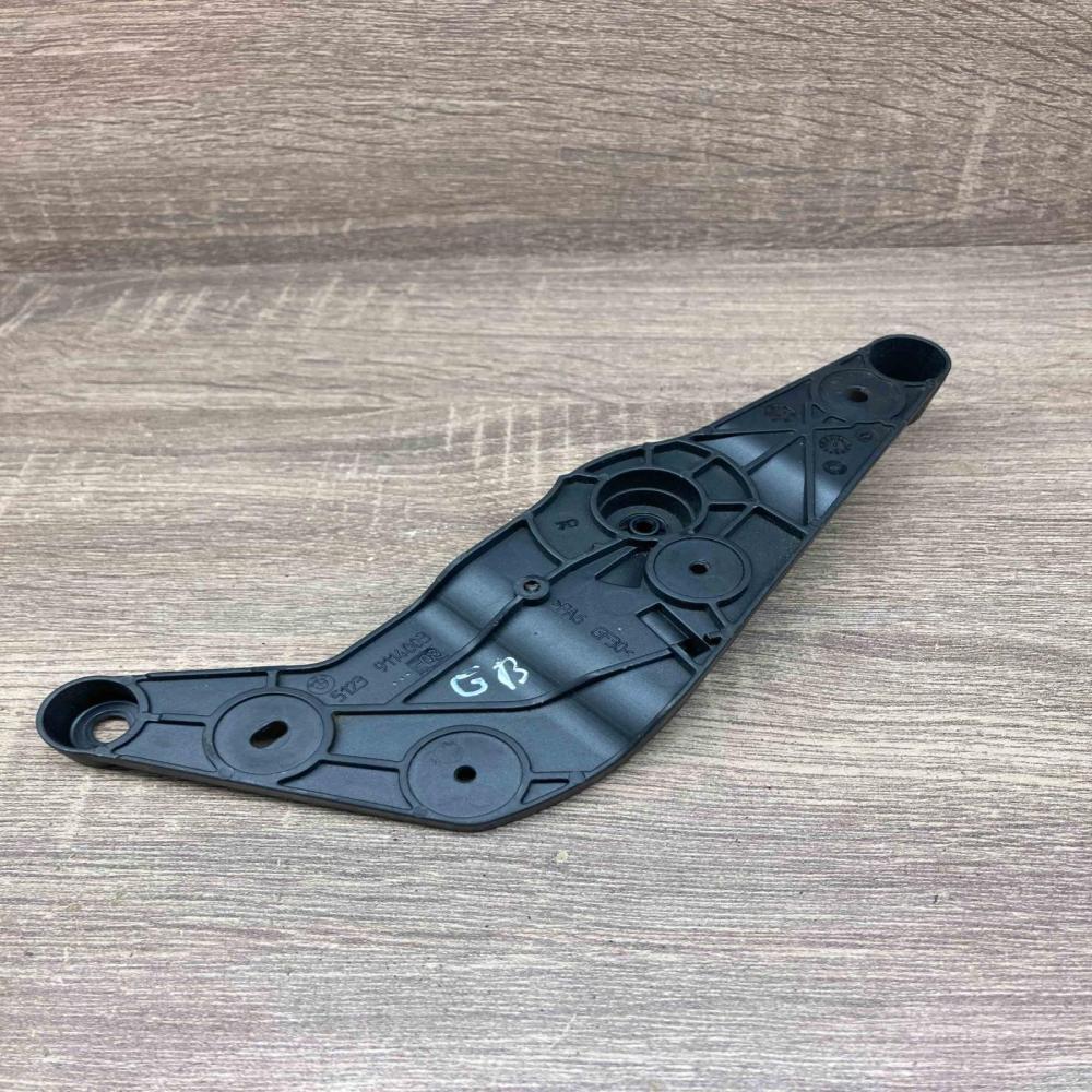 9114003   Engine bonnet (hood) release handle BMW 5 F10 F11