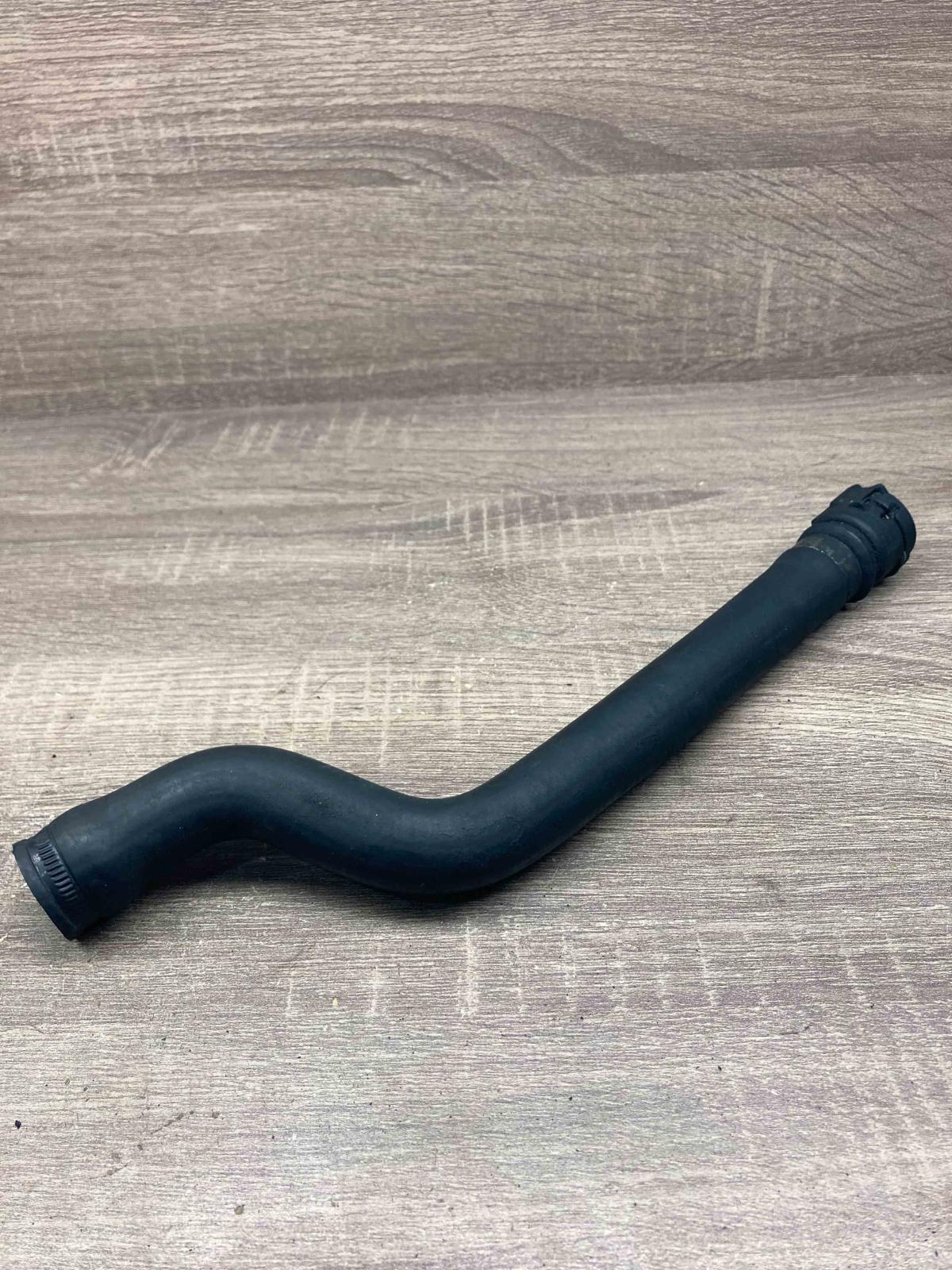 2247820   Engine coolant pipe/hose BMW 5 E39