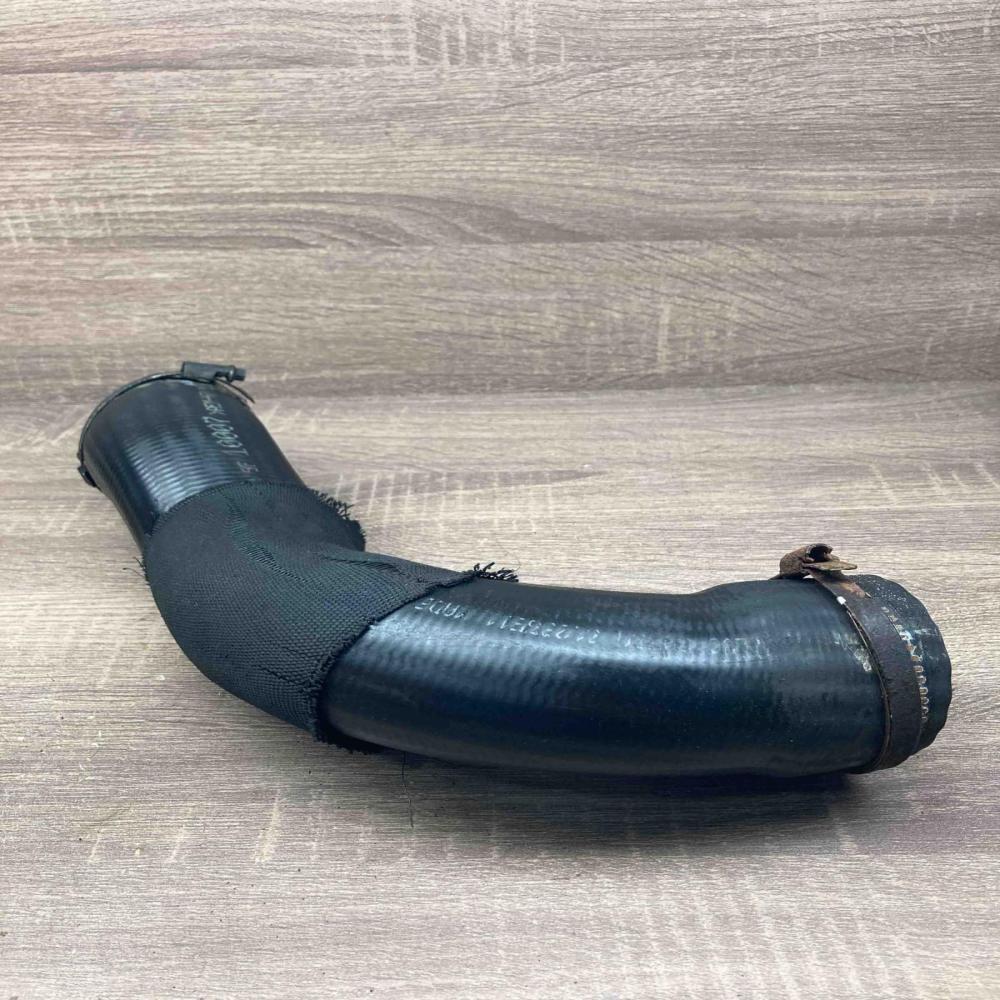 31293511   Intercooler hose/pipe Volvo XC60