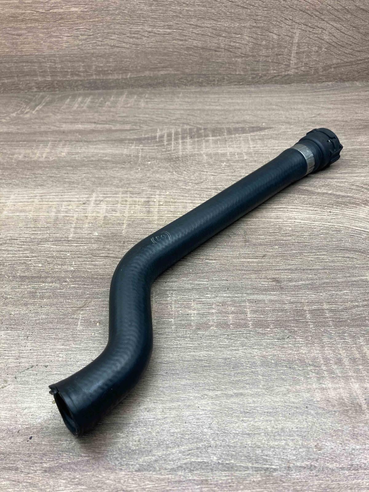 2247820 Coolant  Engine coolant pipe/hose BMW 5 E39