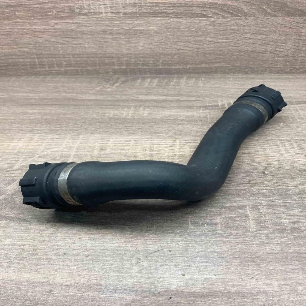 7788266   Engine coolant pipe/hose BMW X5 E53