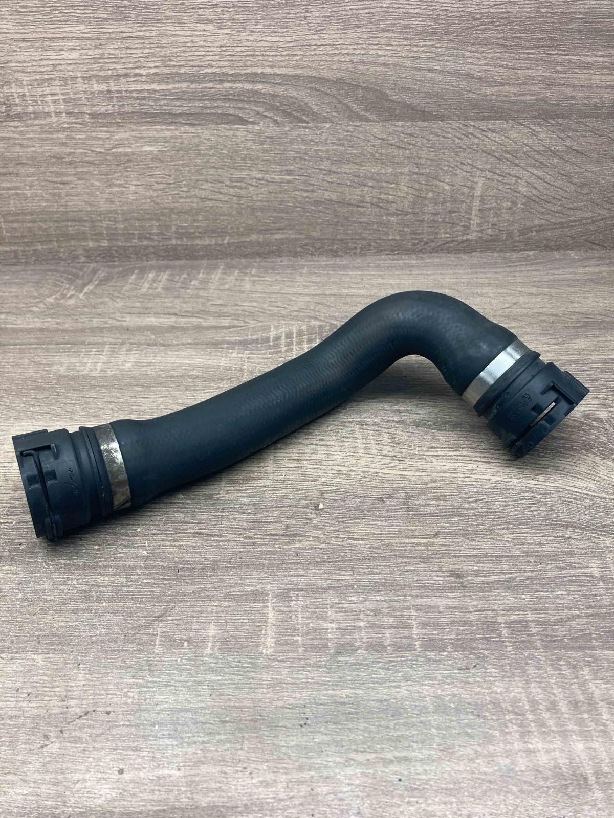 7788266   Engine coolant pipe/hose BMW X5 E53
