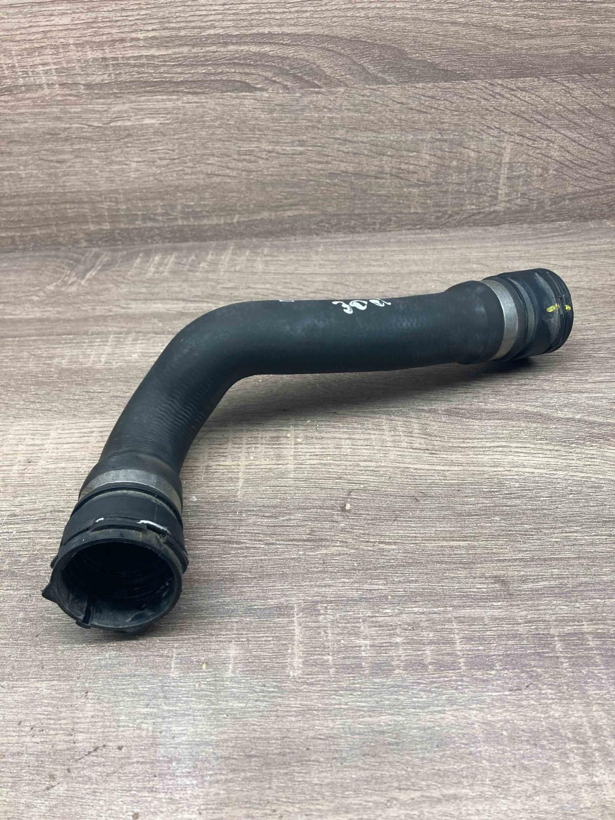 7768266   Engine coolant pipe/hose BMW X5 E53