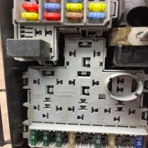 30728132 8690698  Fuse module Volvo XC90