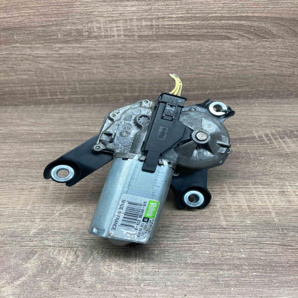 13269910 00138279  Rear window wiper motor Opel Movano A