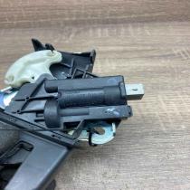4F5827505D   Tailgate/trunk/boot lock/catch/latch Volkswagen PASSAT B7