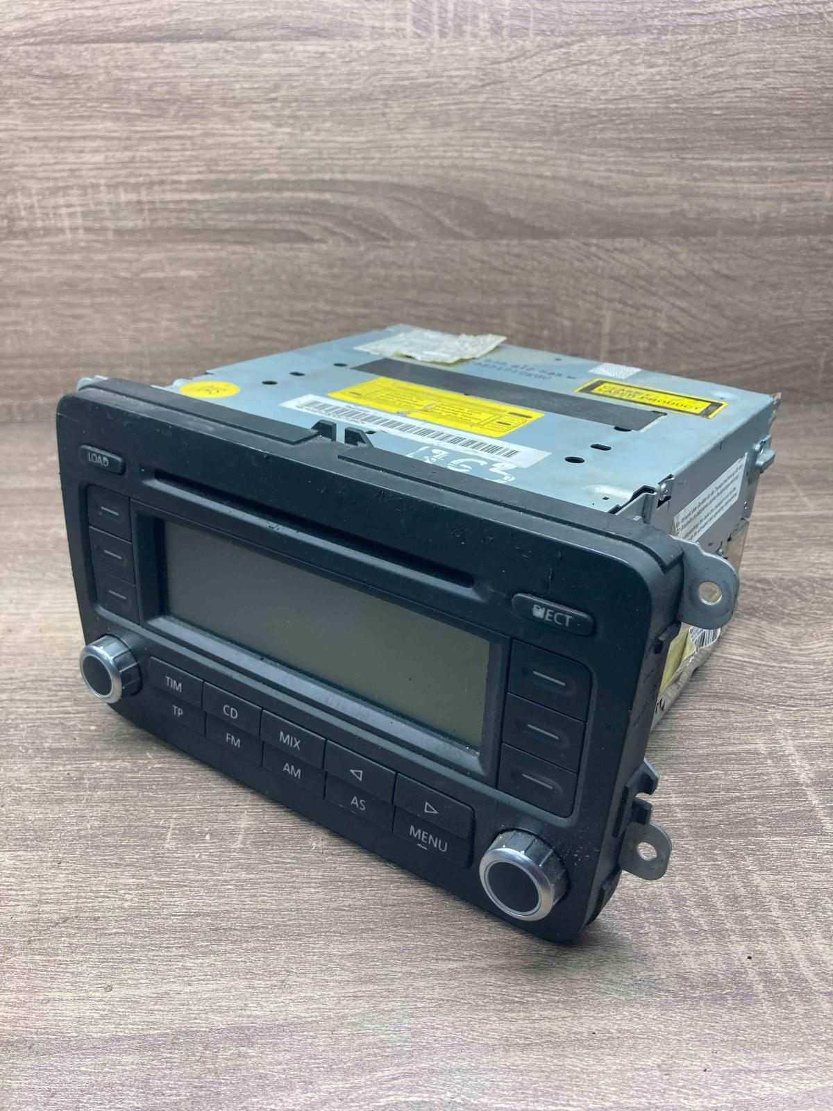 1K0035195B 7644225360  Radio/CD/DVD/GPS head unit Volkswagen PASSAT B6