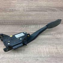 30683515 6PV008537 Main Accelerator throttle pedal Volvo V70