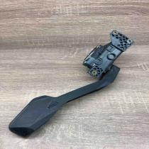 30683515 6PV008537 Main Accelerator throttle pedal Volvo V70
