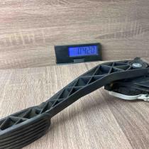 30683517 6PV008537 Used Accelerator throttle pedal Volvo XC90