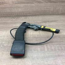 33028130A 33017252  Front seatbelt buckle Mercedes-Benz E W211