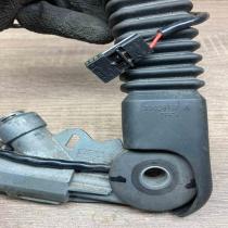 33028130A 33017252  Front seatbelt buckle Mercedes-Benz E W211