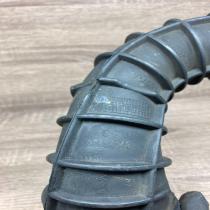08634143   Air intake duct part Volvo XC90