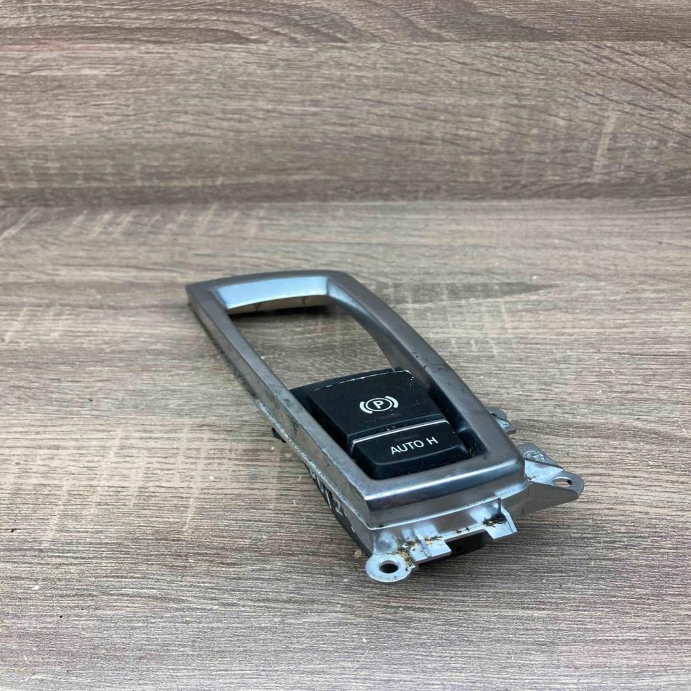 9159997 Switch  Hand parking brake switch BMW 7 F01 F02 F03 F04