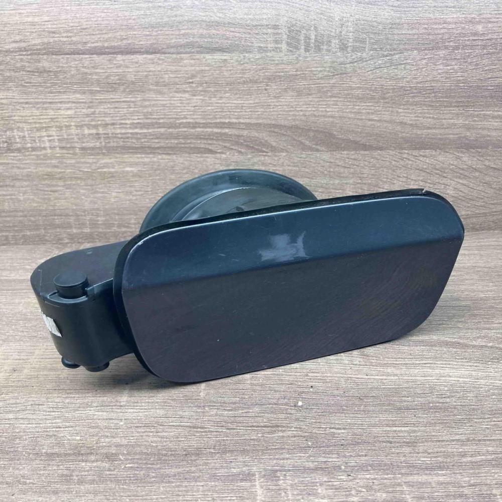 7117982 608290 10  Fuel tank cap BMW 3 E92 E93