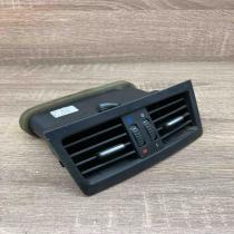 7130707 Used  Rear air vent grill BMW 3 E90 E91
