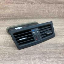 7210639 Used  Rear air vent grill BMW 3 E90 E91