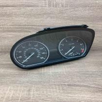 1041568   Speedometer (instrument cluster) BMW 1 E81 E87