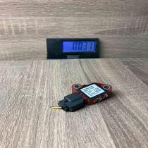 30737138   Airbag deployment crash/impact sensor Volvo V50