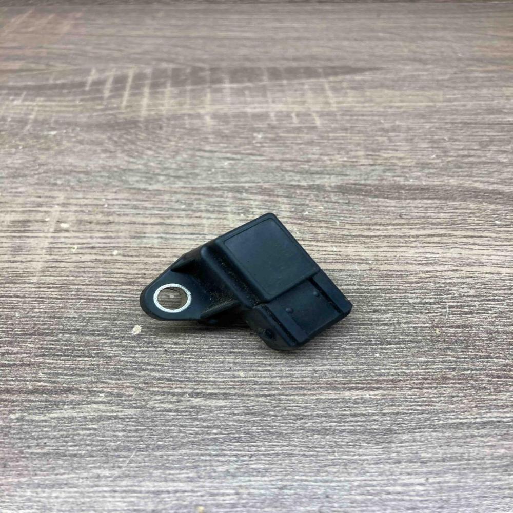 7787142   Air pressure sensor BMW 3 E90 E91
