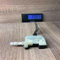 8066 271   Central locking motor Volvo V70