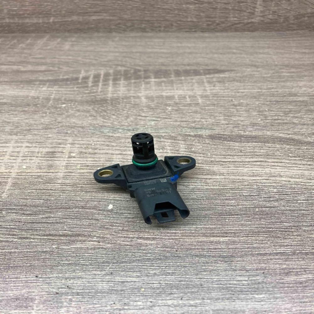 7560063 5WK96807  Air pressure sensor BMW 3 E90 E91