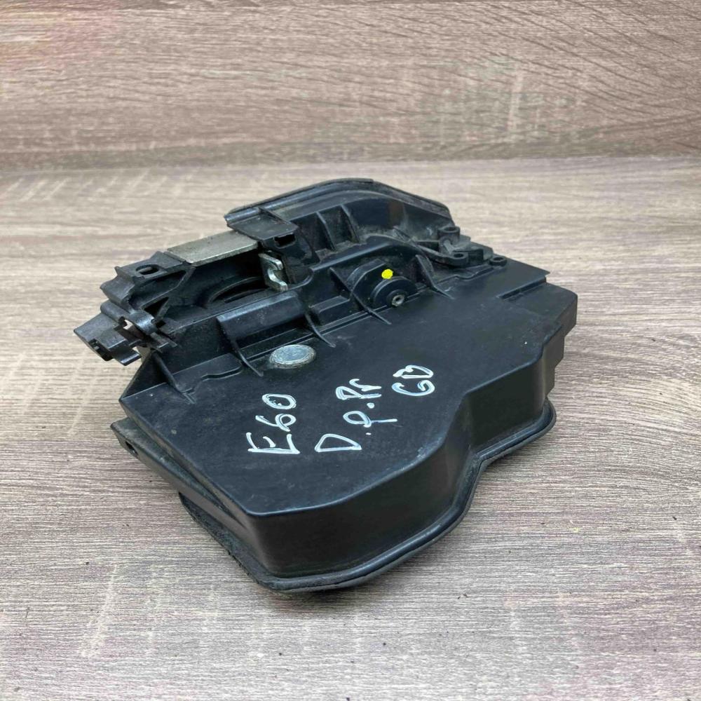 7167072   Front door lock BMW X3 E83