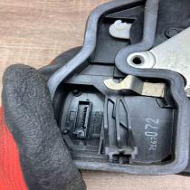 7167072   Front door lock BMW X3 E83