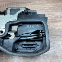 7167076   Rear door lock BMW 7 E65 E66