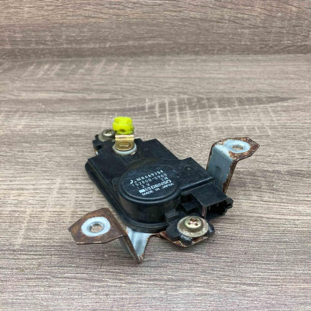 152800 5960 MB669754  Central locking motor Mitsubishi Pajero