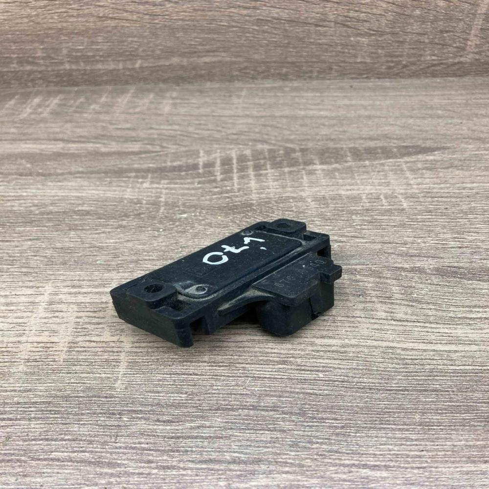 8766340   Air pressure sensor Opel Omega B1